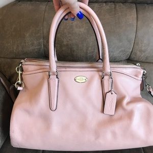 Coach soft pink bag! Perfect for spring and summer